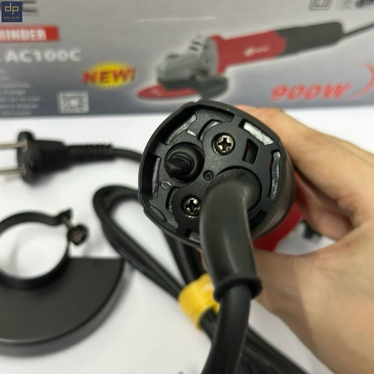 Máy mài ACC công tắc đuôi AC100c công suất 900w